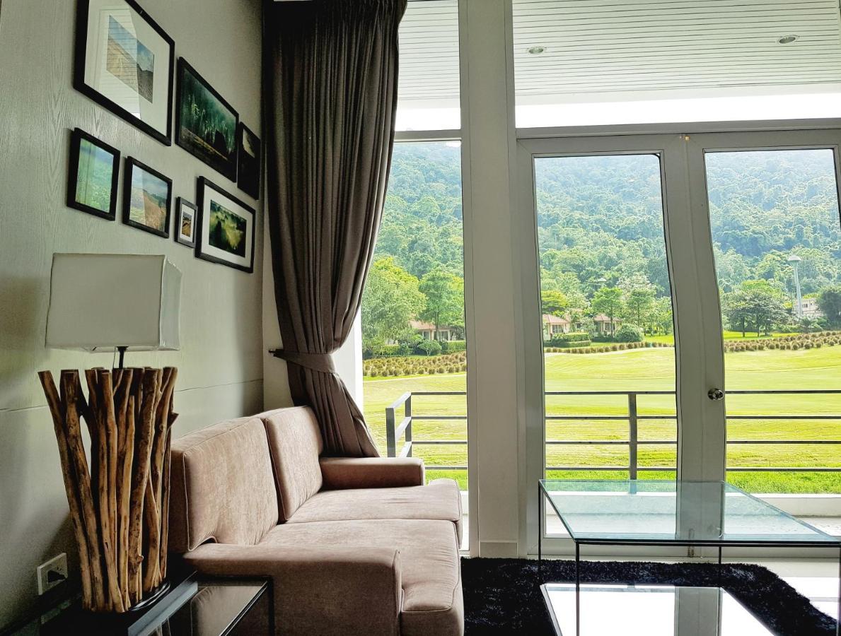 Hotel The Midst@ Royal Hills Nakornayok à Nakhon Nayok Extérieur photo